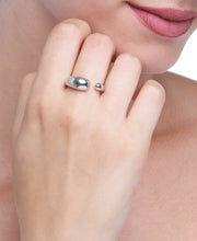 Load image into Gallery viewer, GOCCE COLLECTION RING - 18KT WHITE GOLD
